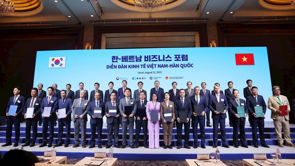 Vietnam Airlines inks deals, expand market in Republic of Korea